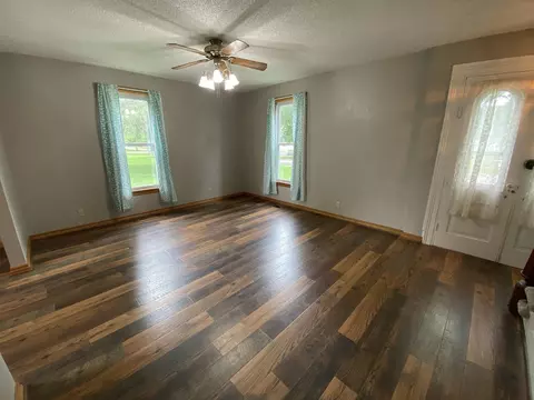 720 E Franklin St, Lanark, IL 61046 photo 21