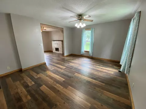 720 E Franklin St, Lanark, IL 61046 photo 20