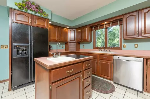 6665 Westgate Ct, Roscoe, IL 61073 photo 13