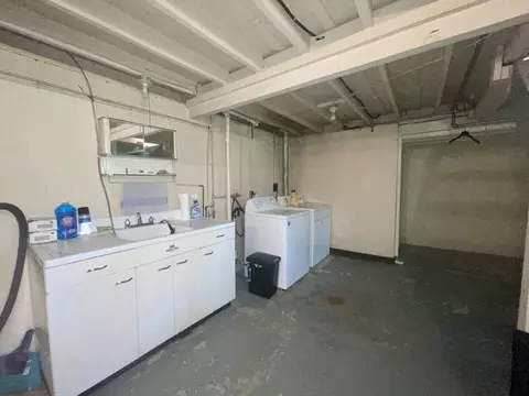 401 E Silk St, Mount Carroll, IL 61053 photo 9