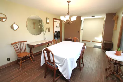4017 Montclair Rd, Roscoe, IL 61073 photo 16