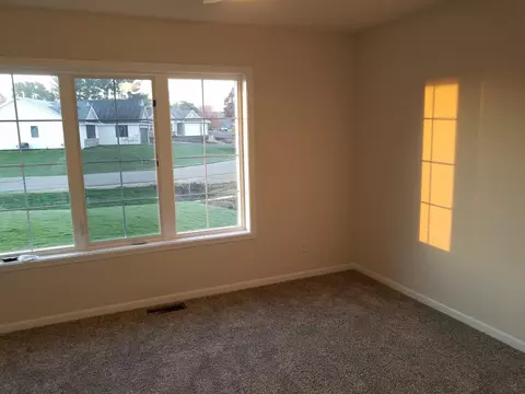 855 Bridget Dr, Beloit, WI 53511 photo 10