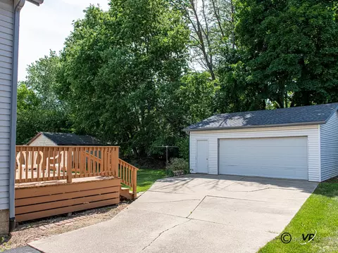 1444 S Float Ave, Freeport, IL 61032 photo 24