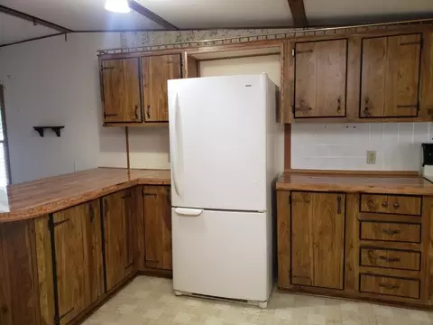 113 Fieldcrest Dr, Freeport, IL 61032 photo 5
