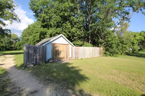 11291 Main St, Roscoe, IL 61073 photo 19