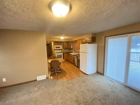 11291 Main St, Roscoe, IL 61073 photo 5