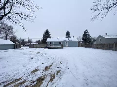 11291 Main St, Roscoe, IL 61073 photo 2