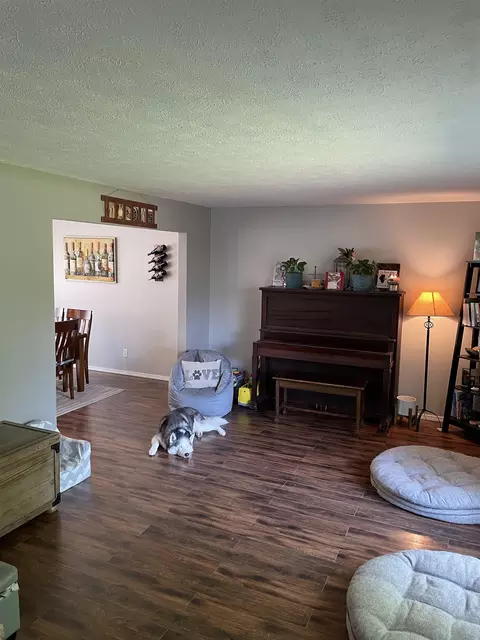 9696 Smoke Tree Ln, Roscoe, IL 61073 photo 4