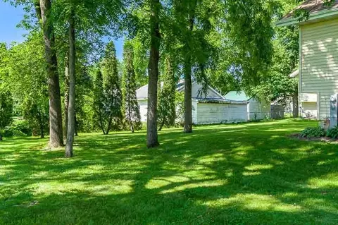 317 E 6th St, Pecatonica, IL 61063 photo 36