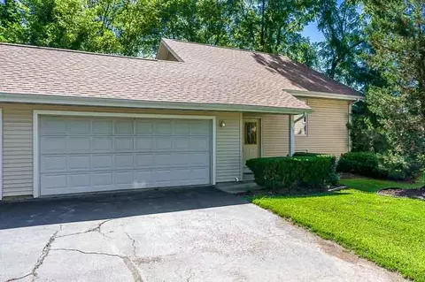 317 E 6th St, Pecatonica, IL 61063 photo 4