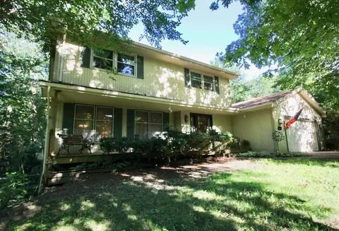 10311 William Trl, Roscoe, IL 61073 photo 1