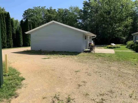 14696 E Il Rte 72, Davis Junction, IL 61020 photo 6