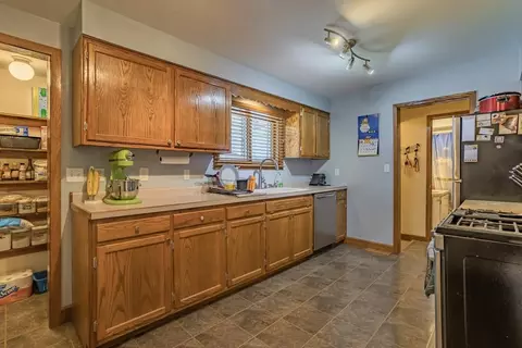 145 E Yost Dr, Beloit, WI 53511 photo 14