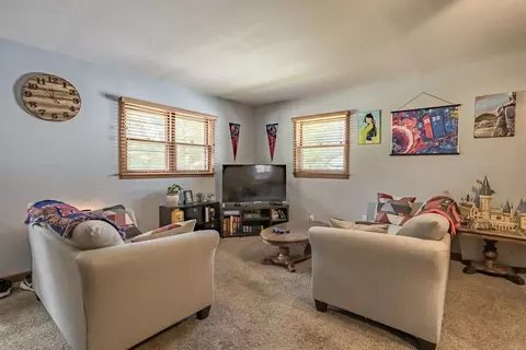 145 E Yost Dr, Beloit, WI 53511 photo 9