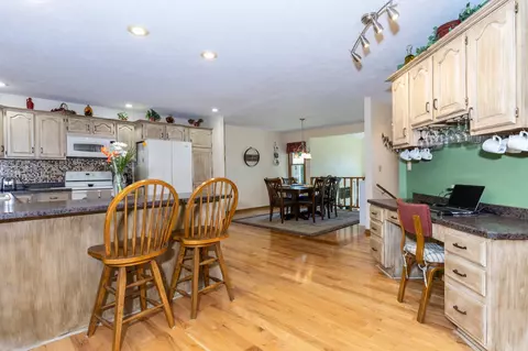 1355 Chadwick Ct, Lake Summerset, IL 61019 photo 14