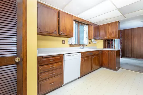 545 Baintree, Lake Summerset, IL 61019 photo 9