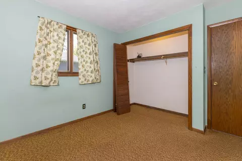 545 Baintree, Lake Summerset, IL 61019 photo 19