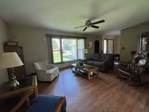 6285 Upper Ridge Way, Roscoe, IL 61073 photo 5