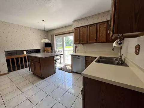 6285 Upper Ridge Way, Roscoe, IL 61073 photo 8