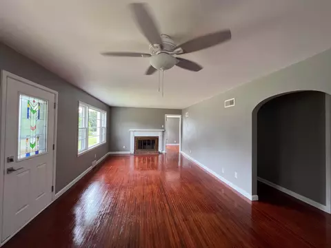1602 S Demeter Dr, Freeport, IL 61032 photo 7
