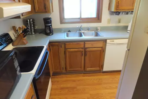 320 Forestcliff Ct, Lake Summerset, IL 61019 photo 8