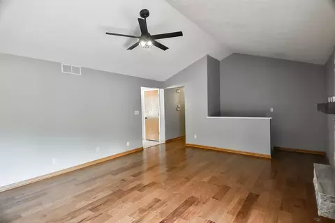 11012 Pheasant Run Ln, Roscoe, IL 61073 photo 10