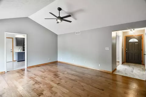 11012 Pheasant Run Ln, Roscoe, IL 61073 photo 11