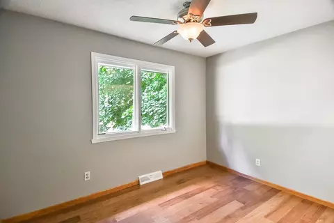 11012 Pheasant Run Ln, Roscoe, IL 61073 photo 20