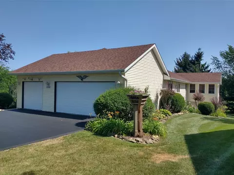 2326 Lake Summerset Rd, Lake Summerset, IL 61019 photo 3