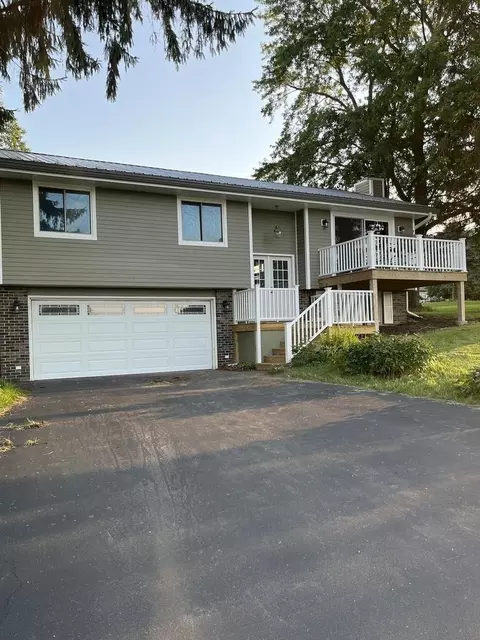 76 Delburne, Lake Summerset, IL 61019 photo 8
