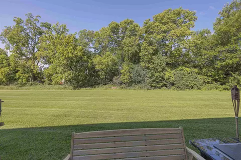 9118 Romeldale Ln, Roscoe, IL 61073 photo 23