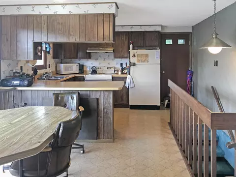 4-163 Beachcomer, Lanark, IL 61046 photo 5