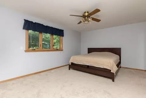 513 Baintree, Lake Summerset, IL 61019 photo 21