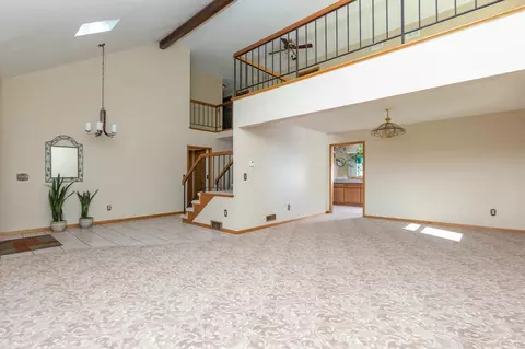 513 Baintree, Lake Summerset, IL 61019 photo 9