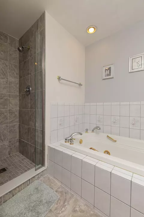 513 Baintree, Lake Summerset, IL 61019 photo 24