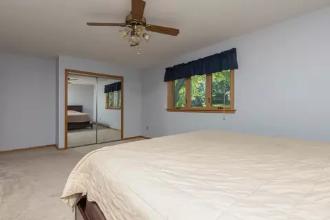 513 Baintree, Lake Summerset, IL 61019 photo 22