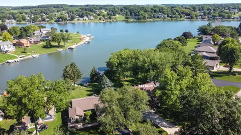 513 Baintree, Lake Summerset, IL 61019 photo 2