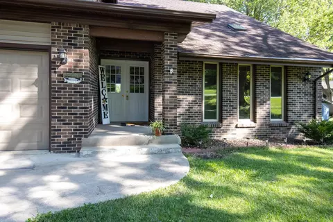 513 Baintree, Lake Summerset, IL 61019 photo 6