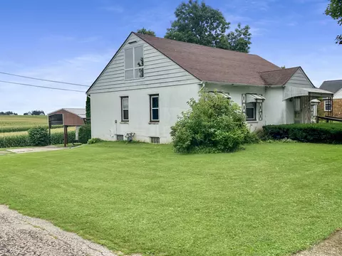 79 School St, Chadwick, IL 61014 photo 30