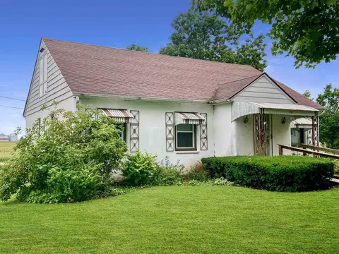 79 School St, Chadwick, IL 61014 photo 38
