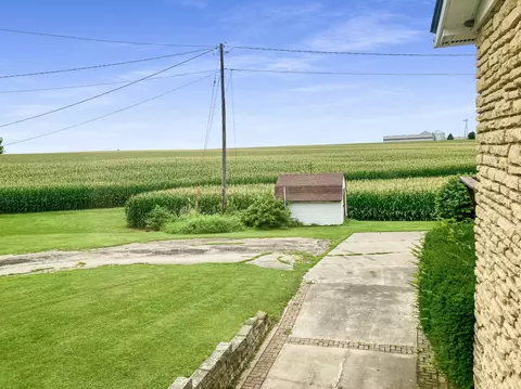 79 School St, Chadwick, IL 61014 photo 20
