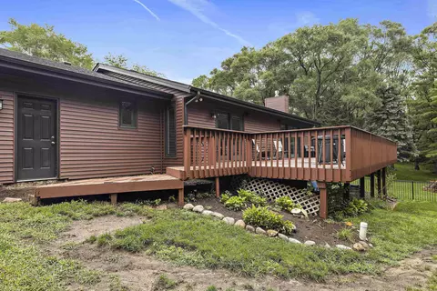 5611 Gray Eagle Rd, Roscoe, IL 61073 photo 38
