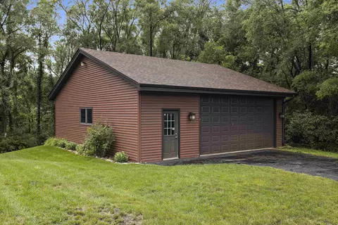 5611 Gray Eagle Rd, Roscoe, IL 61073 photo 11
