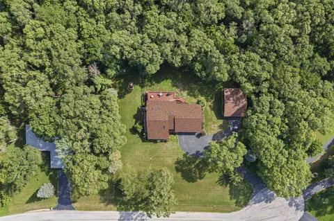 5611 Gray Eagle Rd, Roscoe, IL 61073 photo 9