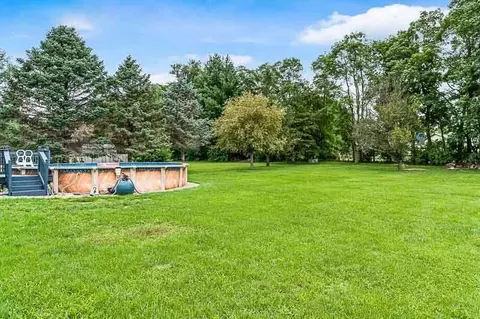 4628 Straw Ln, Roscoe, IL 61073 photo 7