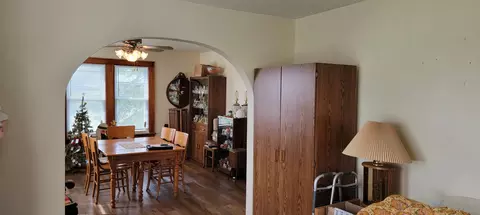 1966 N Heitter Rd, Freeport, IL 61032 photo 10