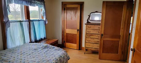 1966 N Heitter Rd, Freeport, IL 61032 photo 13