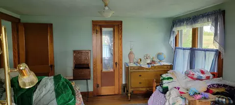 1966 N Heitter Rd, Freeport, IL 61032 photo 14