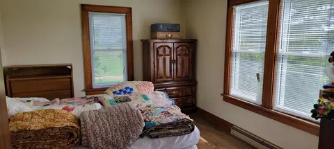 1966 N Heitter Rd, Freeport, IL 61032 photo 8