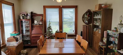 1966 N Heitter Rd, Freeport, IL 61032 photo 4